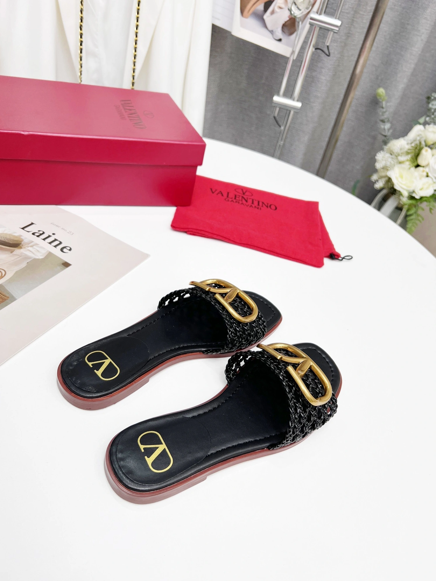 Valentino Slippers For Women WellDesigned 3513