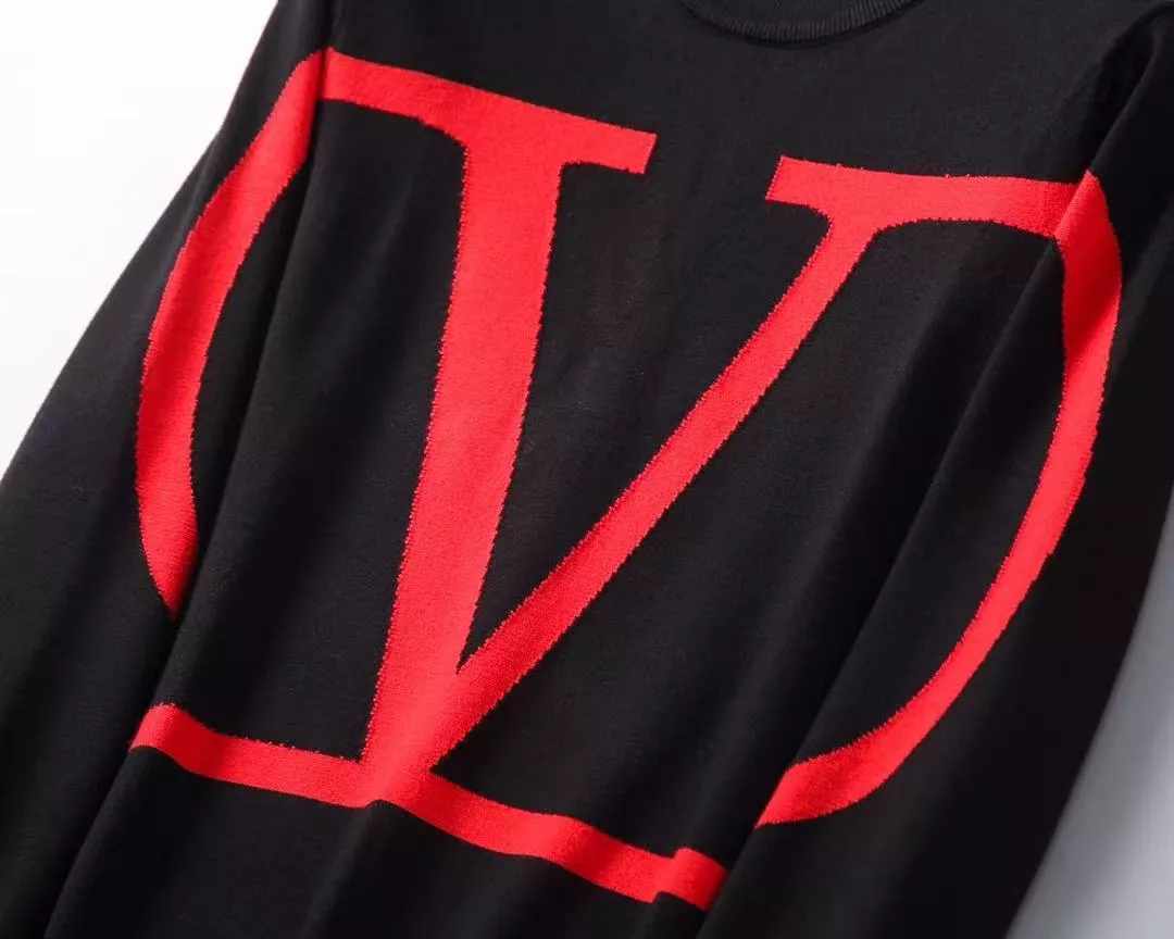 Valentino Sweaters Long Sleeved For Men DailyWear 7570