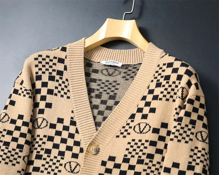 Valentino Sweaters Long Sleeved For Men SmartChoice 6230