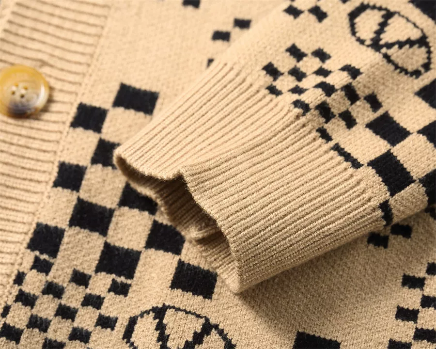 Valentino Sweaters Long Sleeved For Men SmartChoice 6230