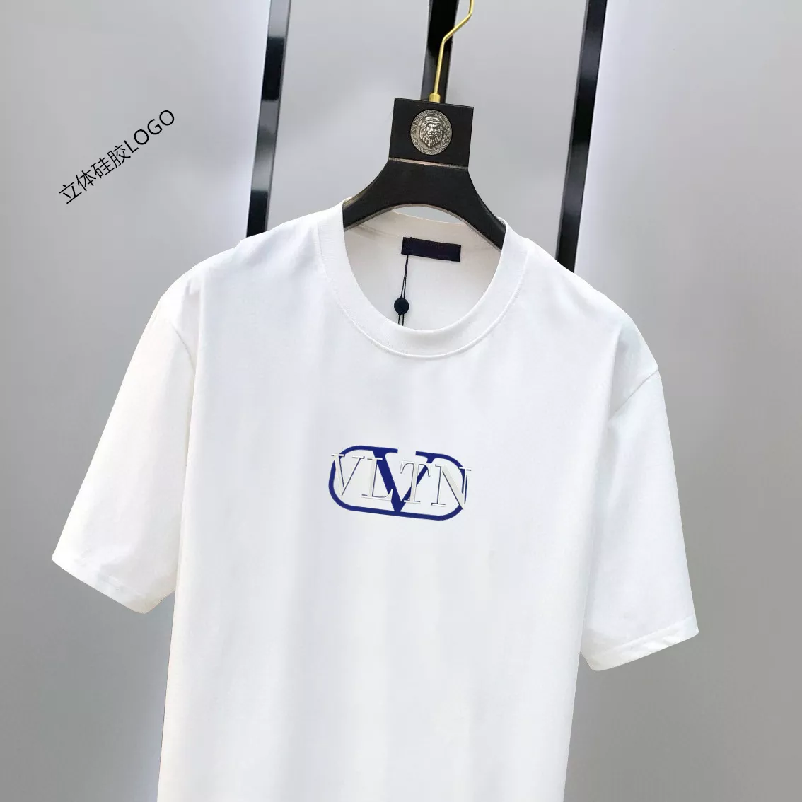 Valentino T-Shirts Short Sleeved For Unisex Cozy 3550