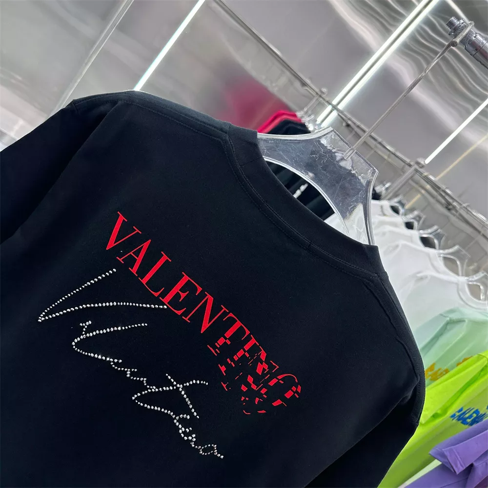 Valentino T-Shirts Short Sleeved For Unisex Durable 3914