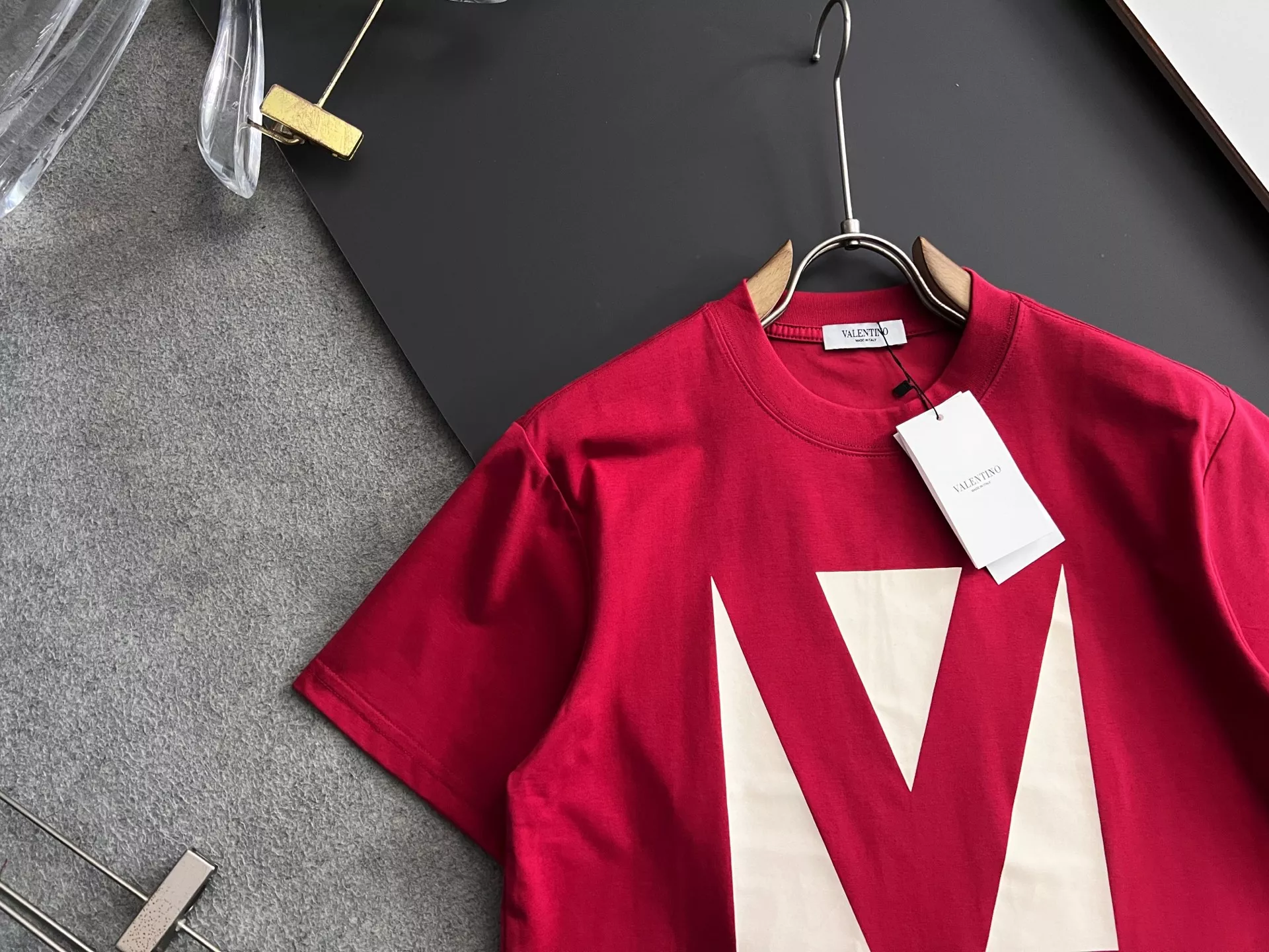 Valentino T-Shirts Short Sleeved For Unisex Refined 5700