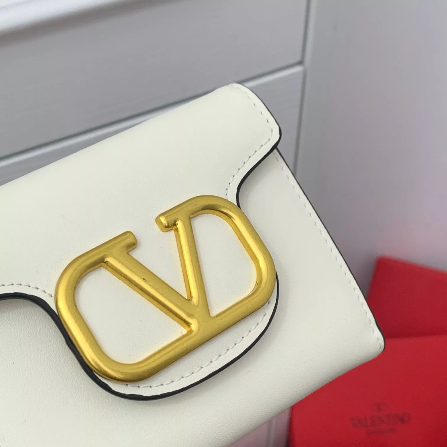 Valentino Wallets For Women AllSeason 395