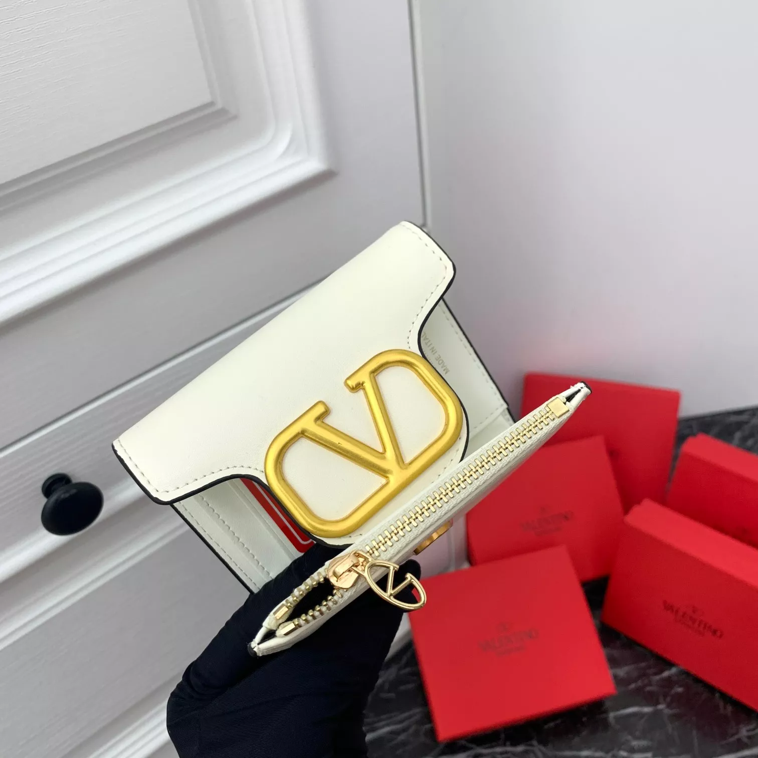 Valentino Wallets For Women AllSeason 395
