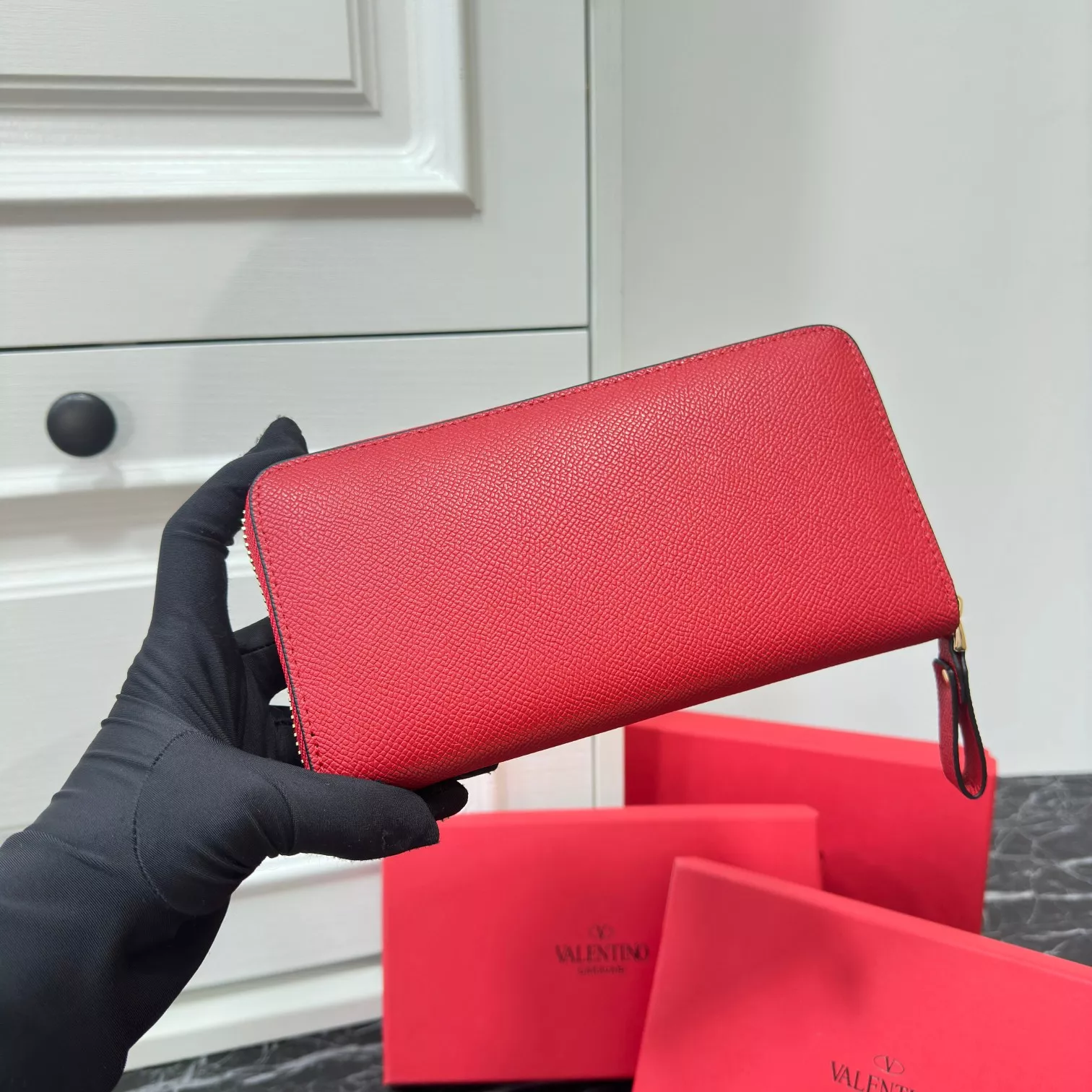 Valentino Wallets For Women AllSeason 9690