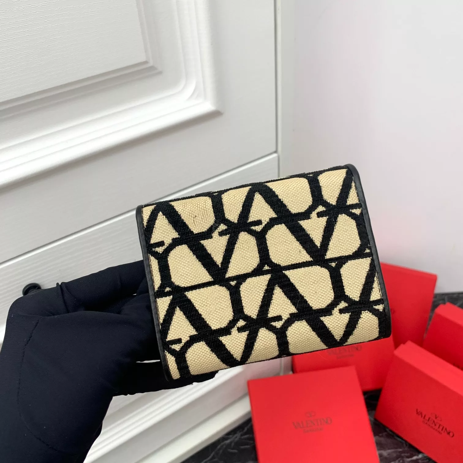 Valentino Wallets For Women Efficient 7395
