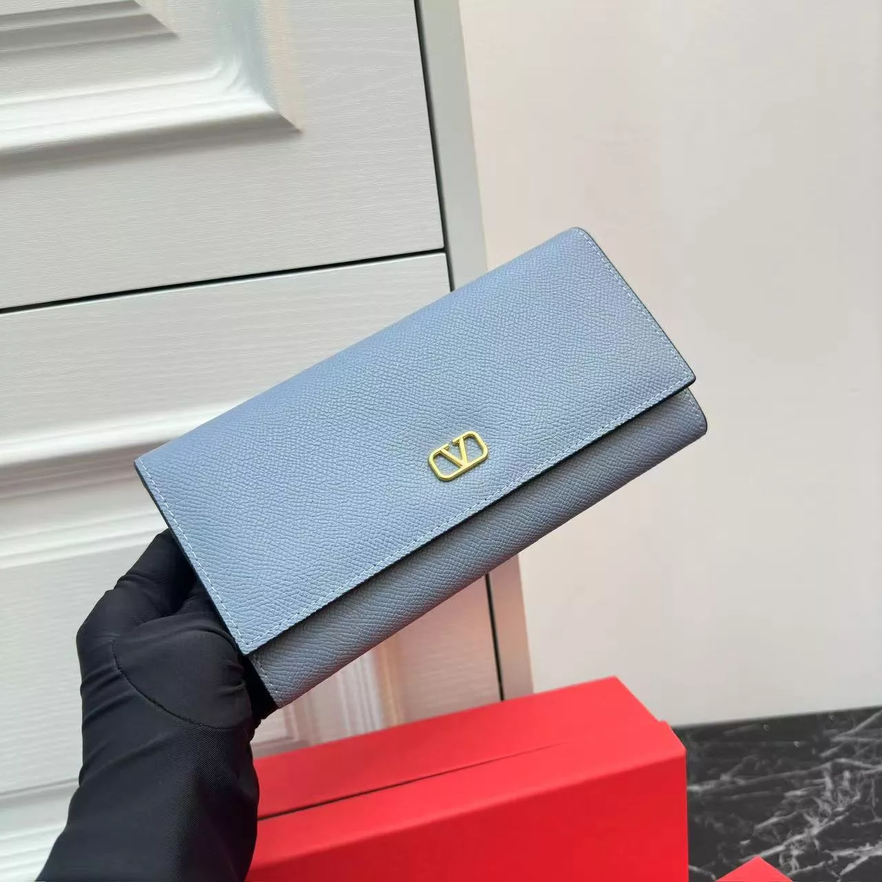 Valentino Wallets For Women WellDesigned 2294