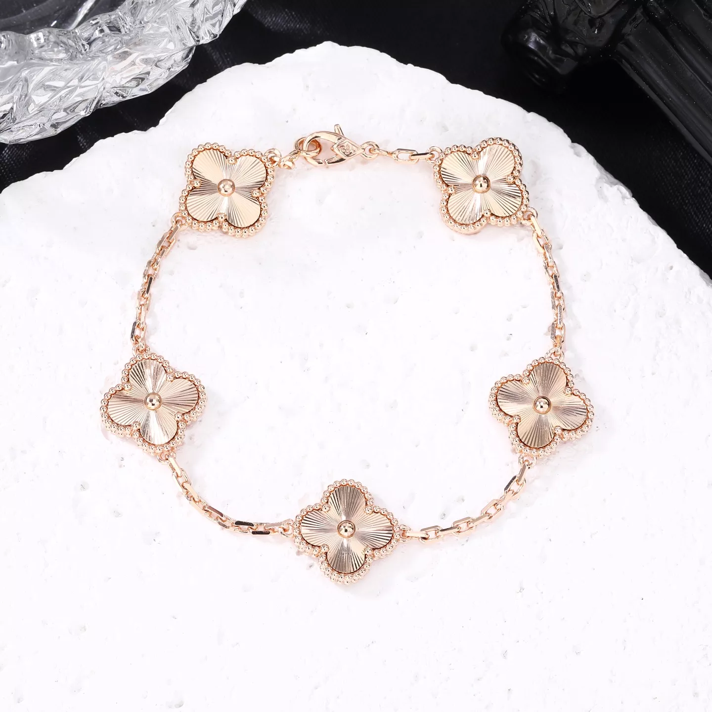 Van Cleef & Arpels Bracelets For Women Affordable 1465