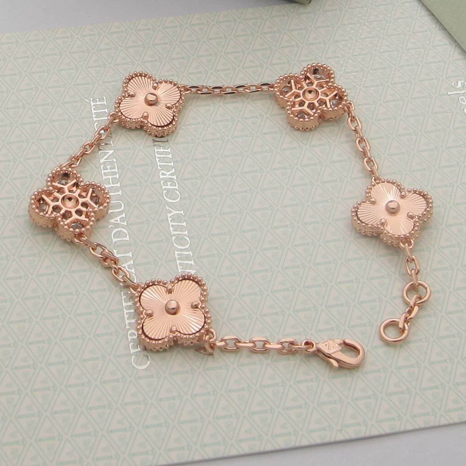 Van Cleef & Arpels Bracelets For Women Durable 1945