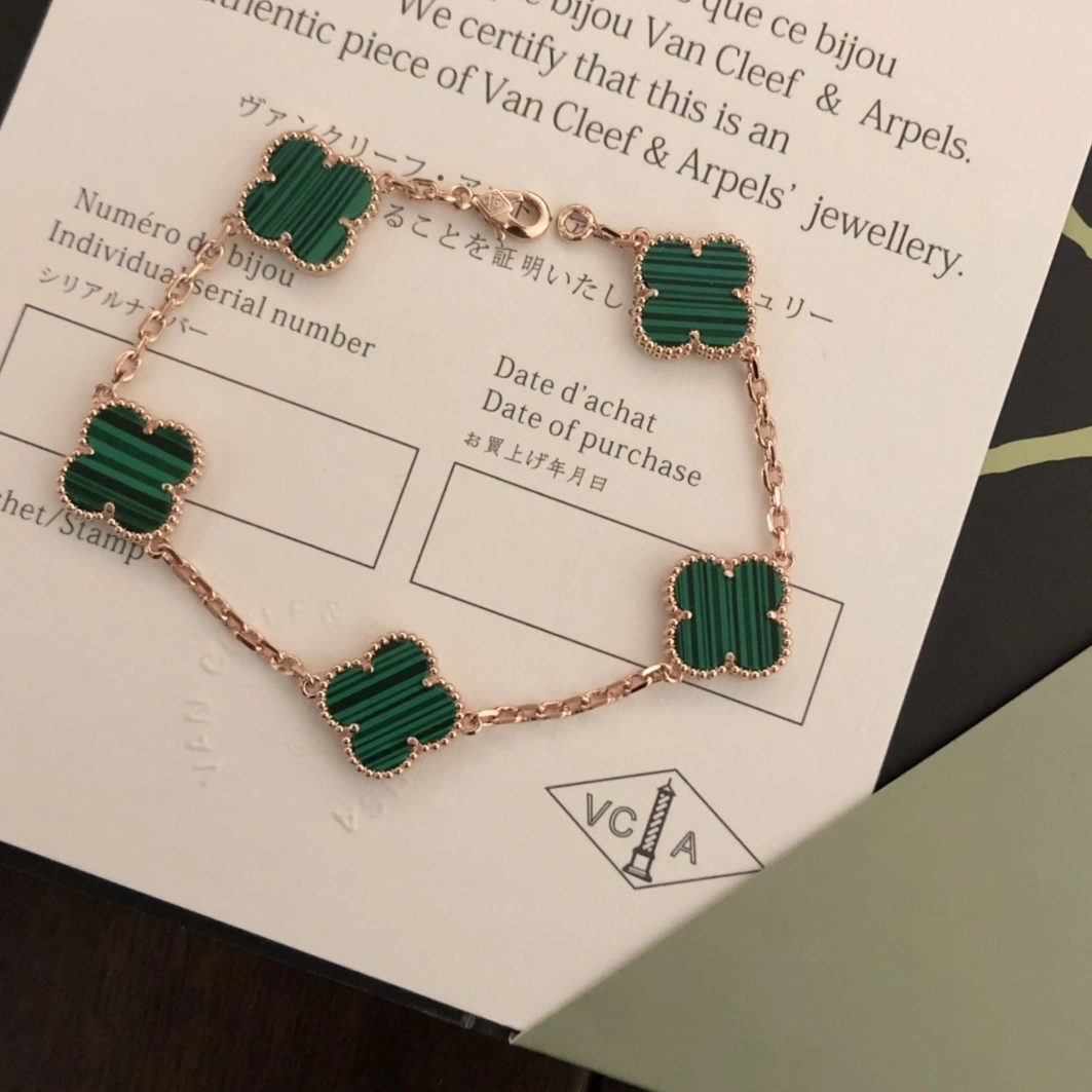 Van Cleef & Arpels Bracelets For Women GoAnywhere 7719
