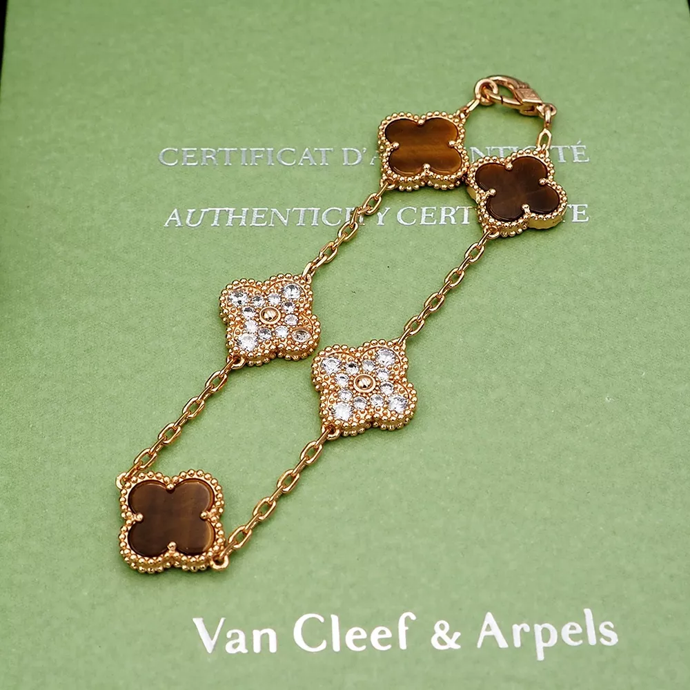 Van Cleef & Arpels Bracelets For Women GoodFit 8454