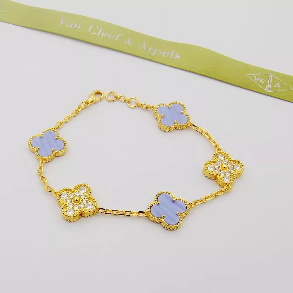Van Cleef & Arpels Bracelets For Women Minimalist 4458