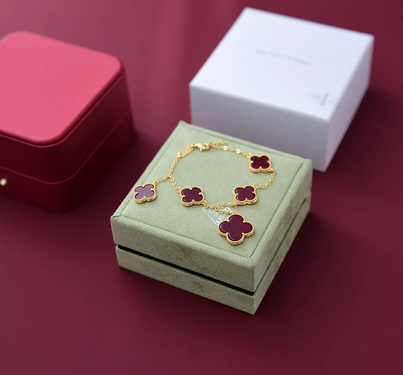 Van Cleef & Arpels Bracelets For Women Popular 6424