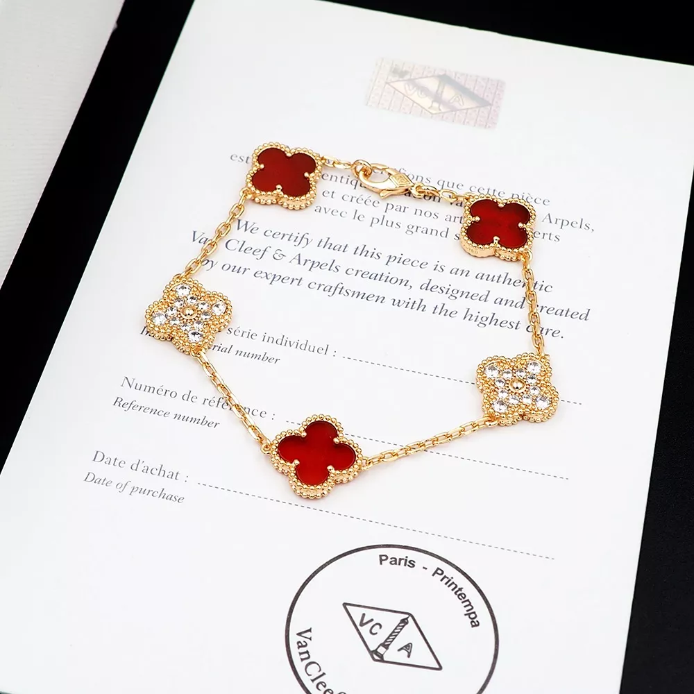 Van Cleef & Arpels Bracelets For Women Refined 9203