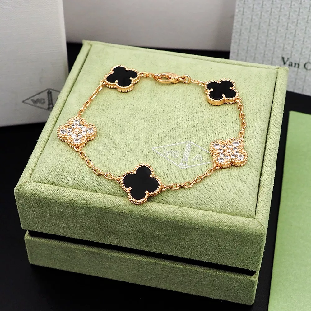 Van Cleef & Arpels Bracelets For Women Sophisticated 4235