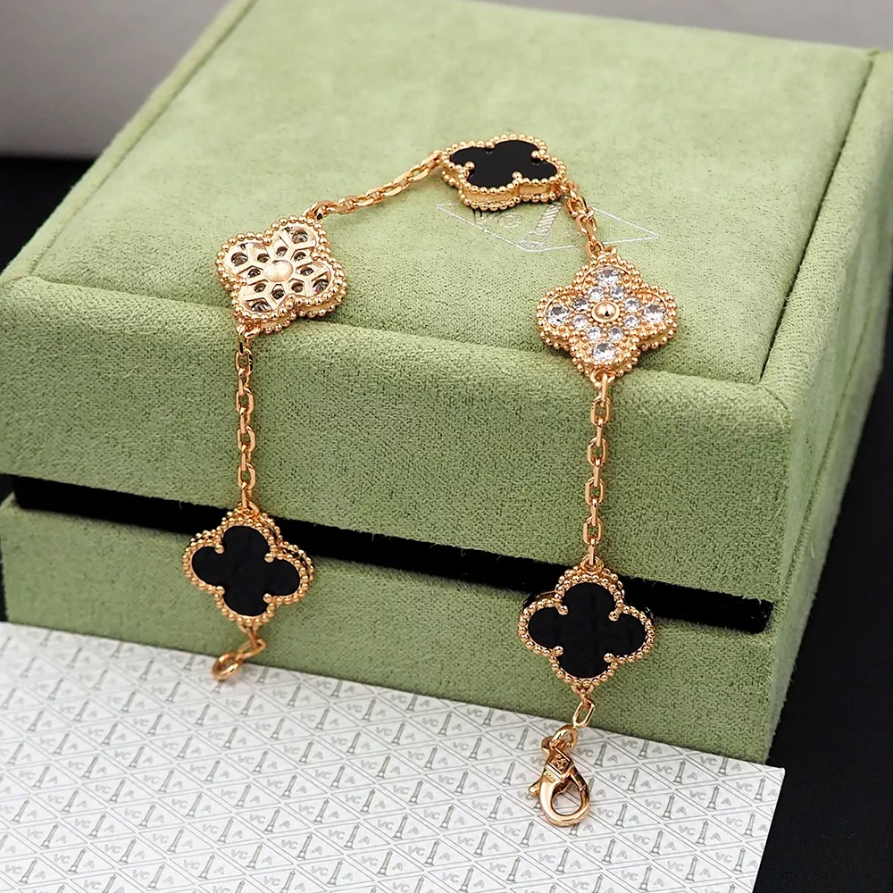 Van Cleef & Arpels Bracelets For Women Sophisticated 4235
