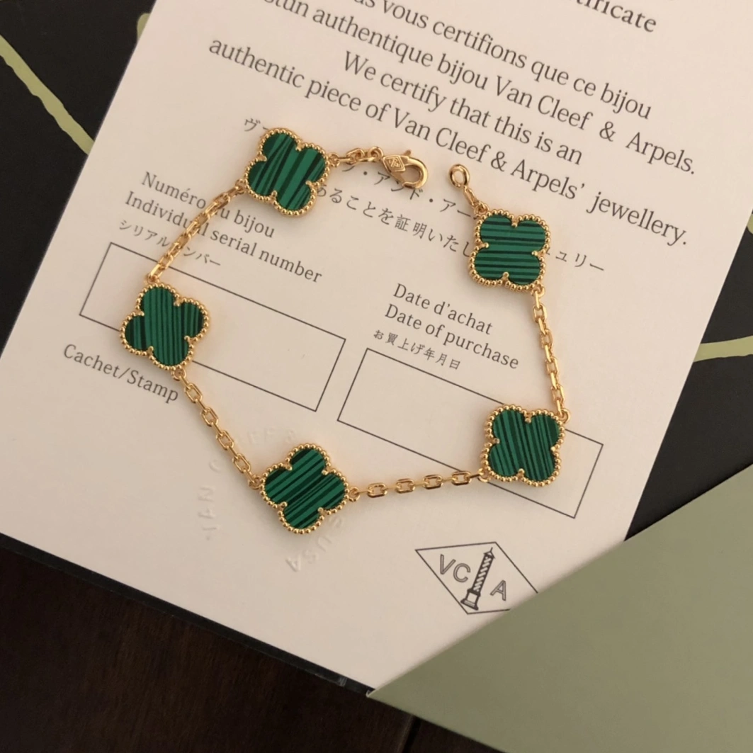 Van Cleef & Arpels Bracelets For Women TopPick 1211