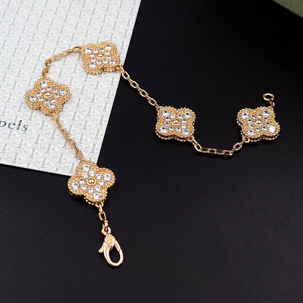 Van Cleef & Arpels Bracelets For Women Unique 6537