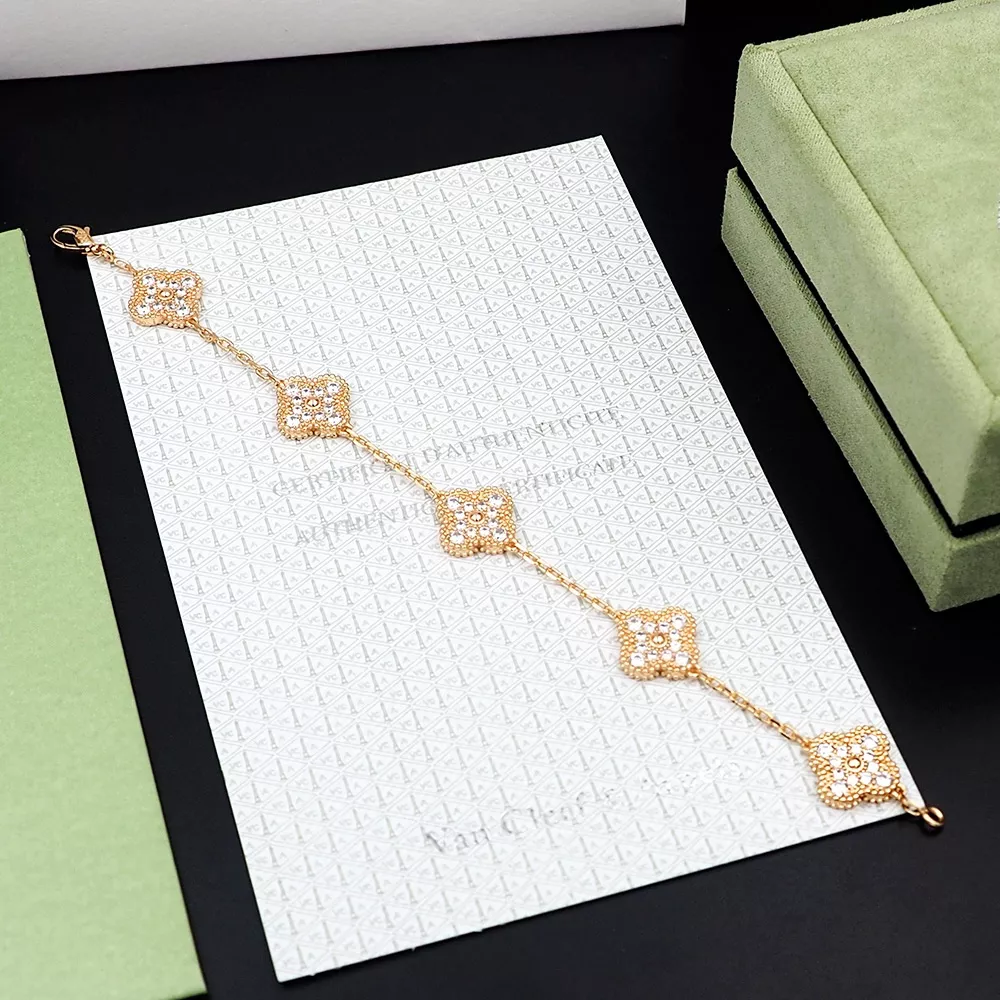 Van Cleef & Arpels Bracelets For Women Unique 6537