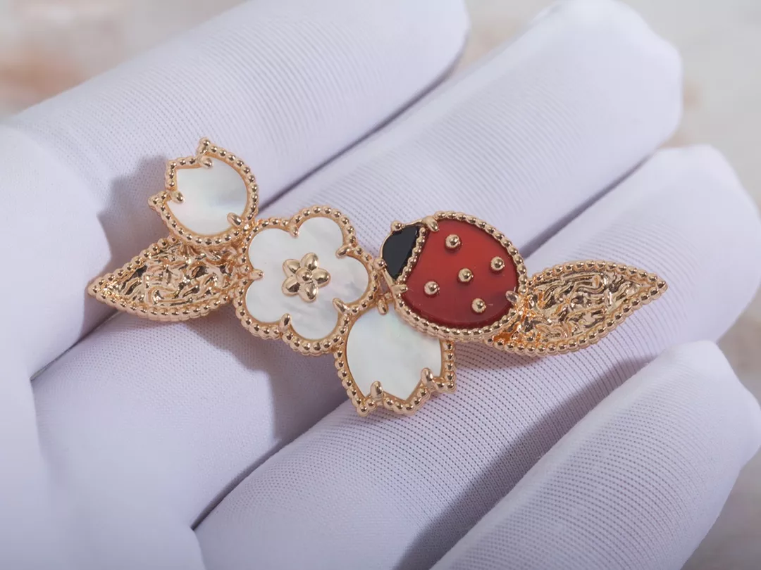 Van Cleef & Arpels Brooches For Women GoodFit 1609