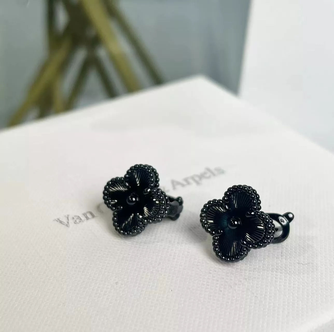 Van Cleef & Arpels Earrings For Women Affordable 3191
