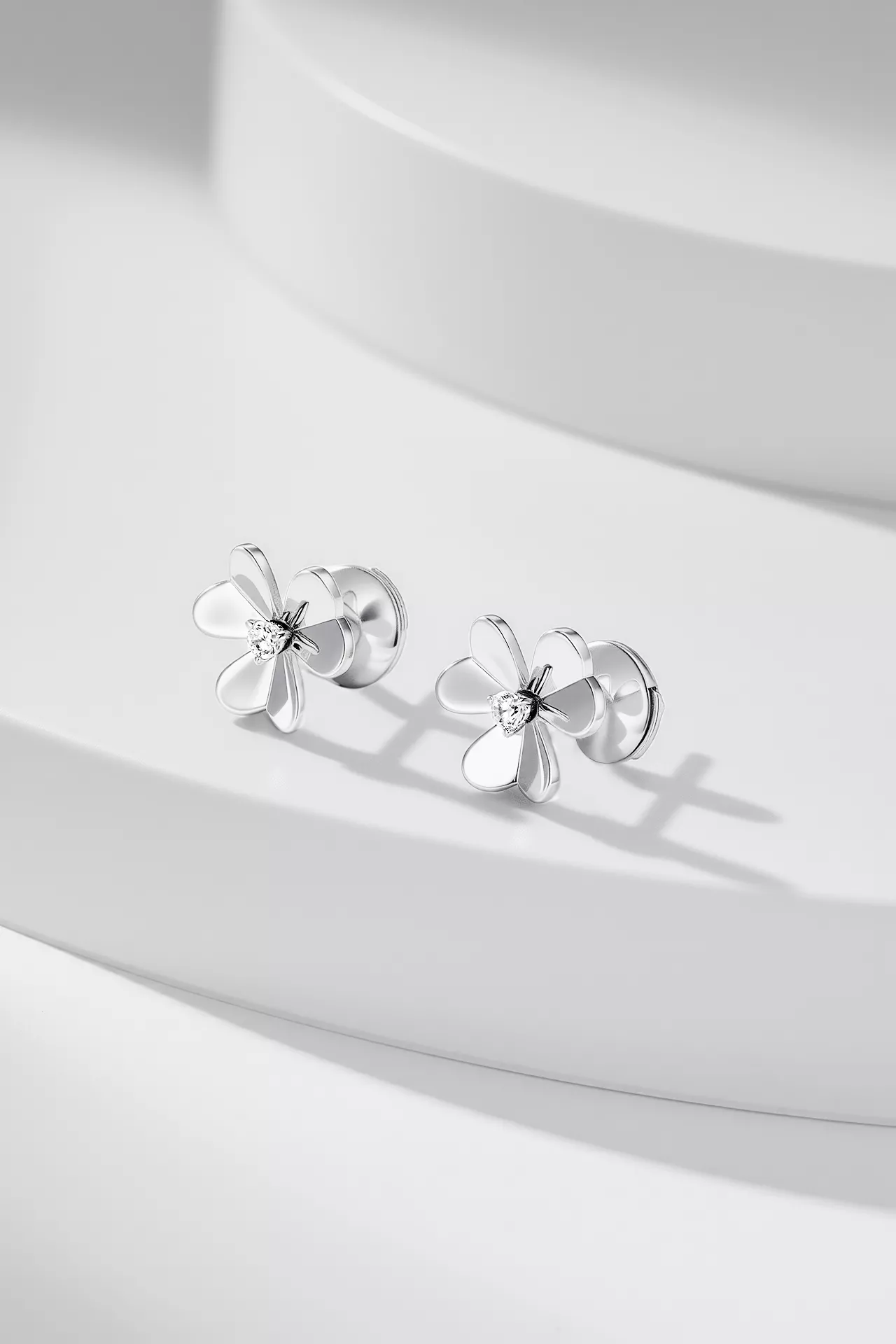 Van Cleef & Arpels Earrings For Women BestValue 8745