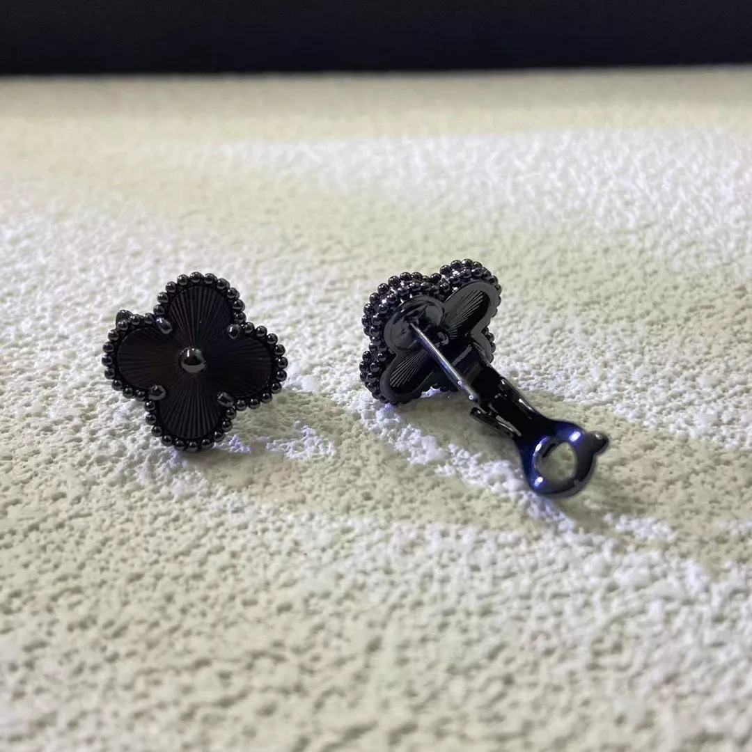 Van Cleef & Arpels Earrings For Women Bright 3082