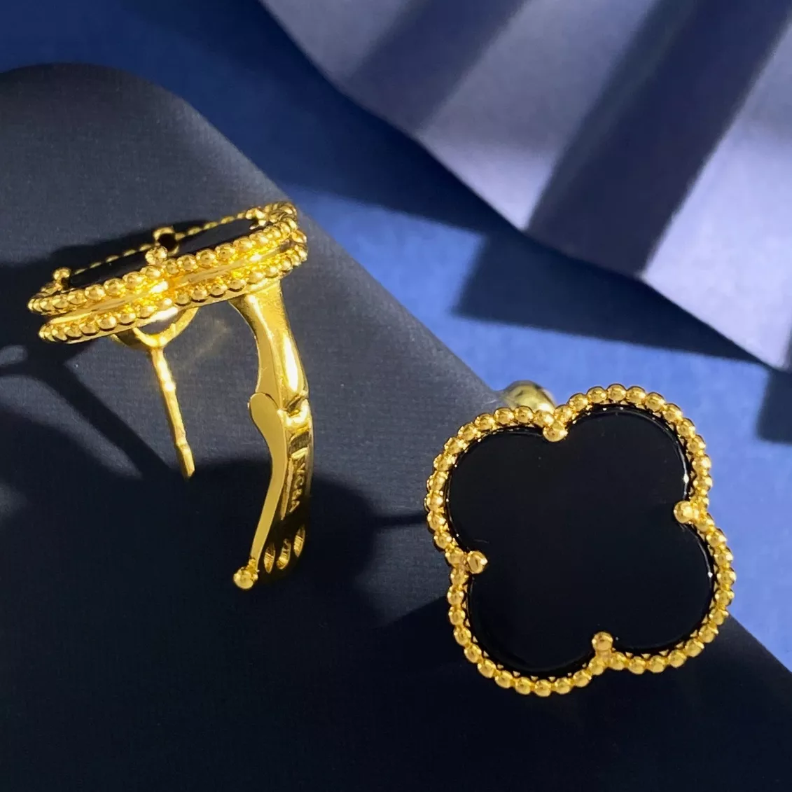Van Cleef & Arpels Earrings For Women Classic 5851