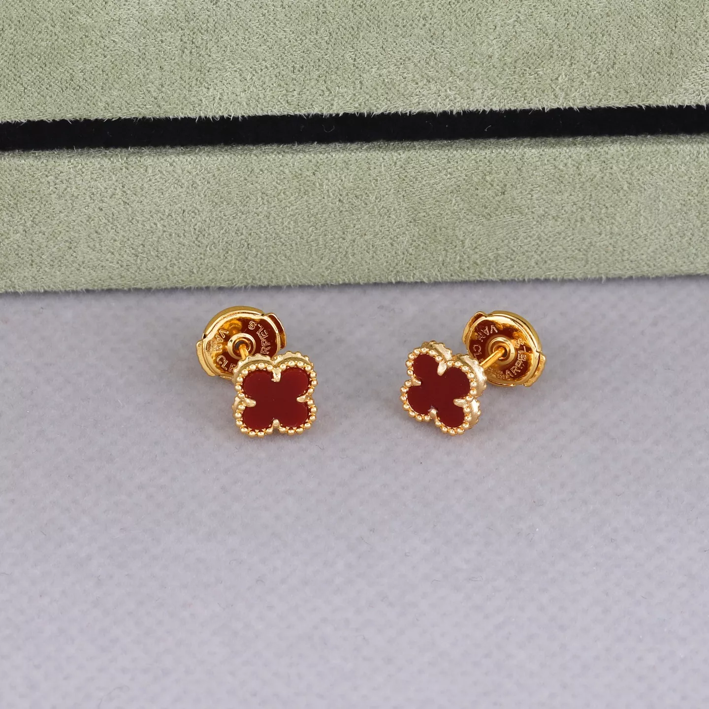 Van Cleef & Arpels Earrings For Women Durable 6815