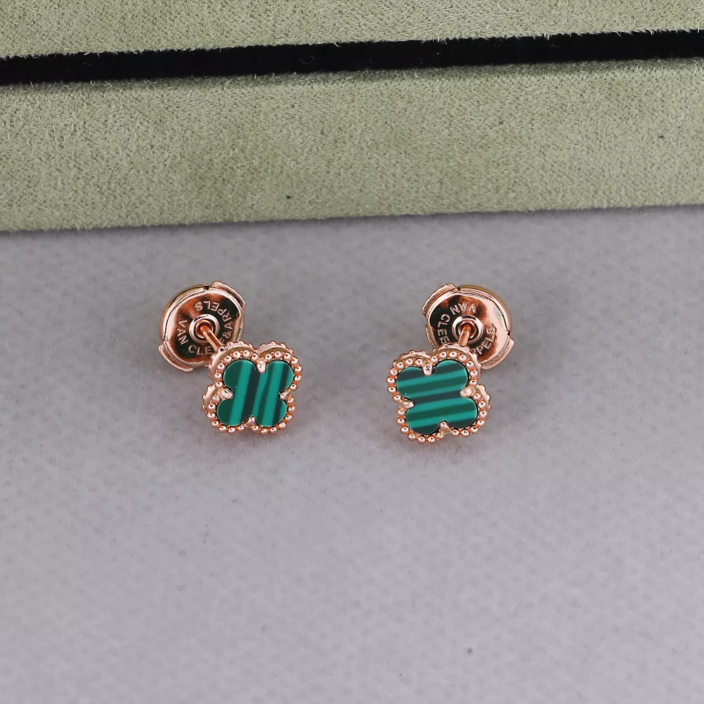 Van Cleef & Arpels Earrings For Women Efficient 6300