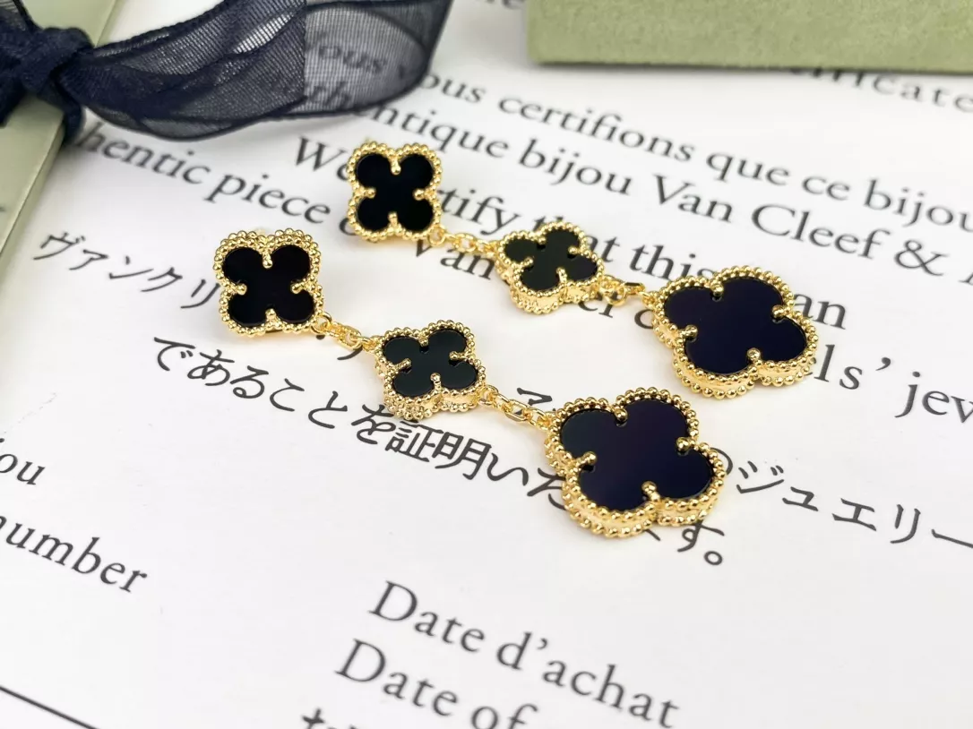 Van Cleef & Arpels Earrings For Women Refined 3295