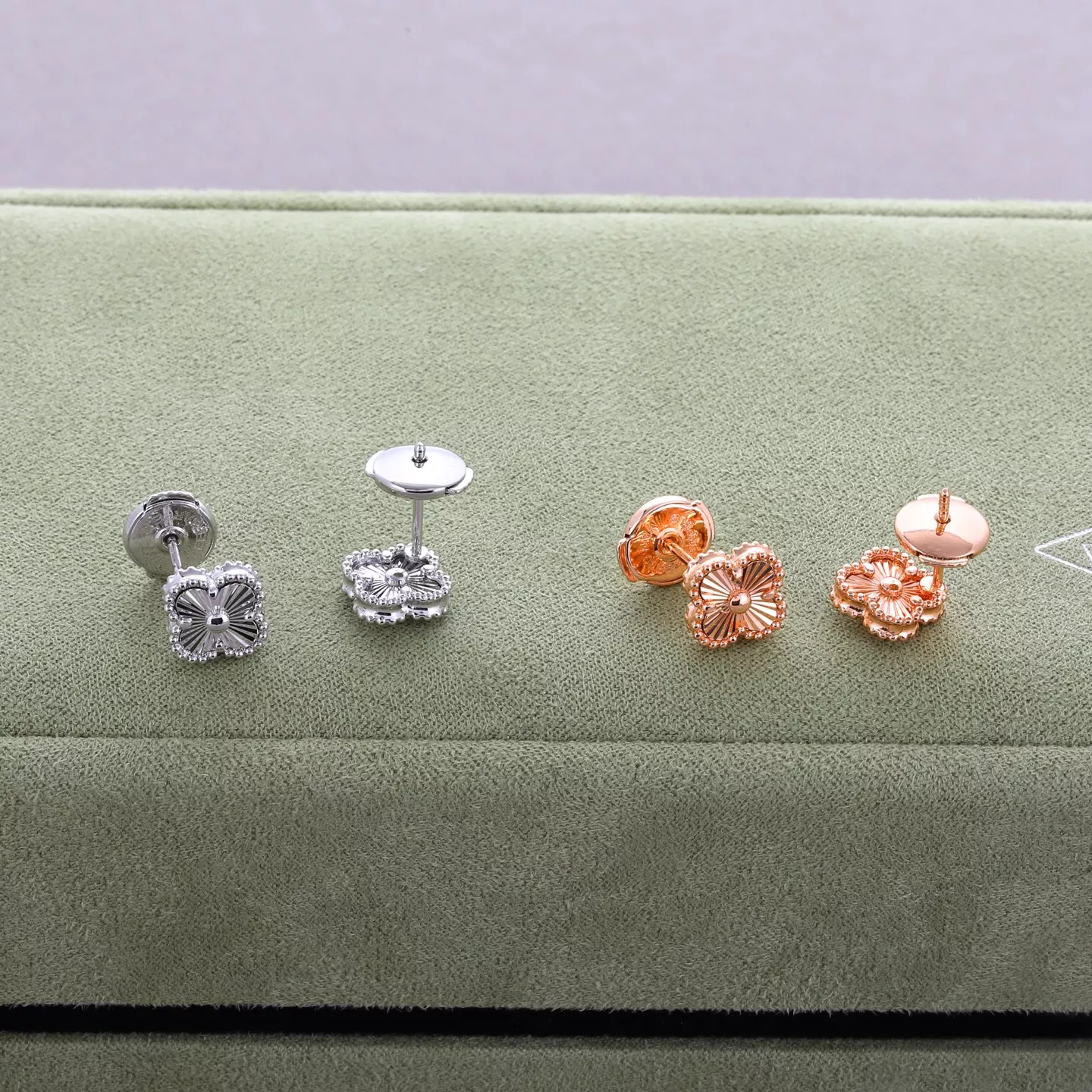 Van Cleef & Arpels Earrings For Women Sleek 6185