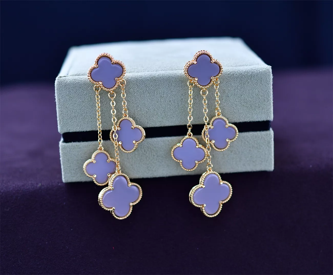 Van Cleef & Arpels Earrings For Women Stylish 1398