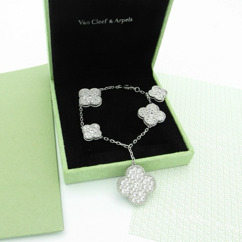 Van Cleef & Arpels Jewelry Set For Women Comfortable 317