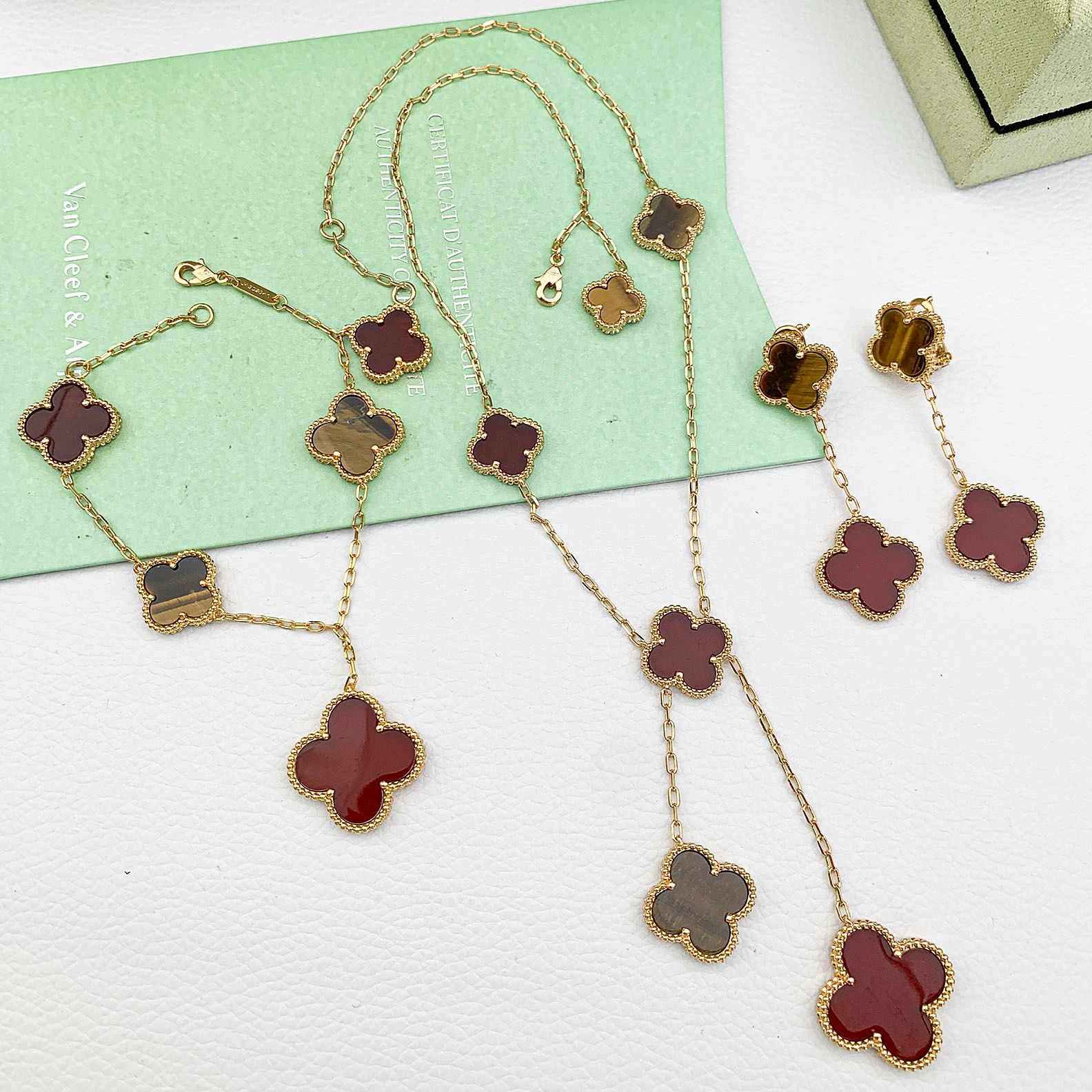 Van Cleef & Arpels Jewelry Set For Women Timeless 8990