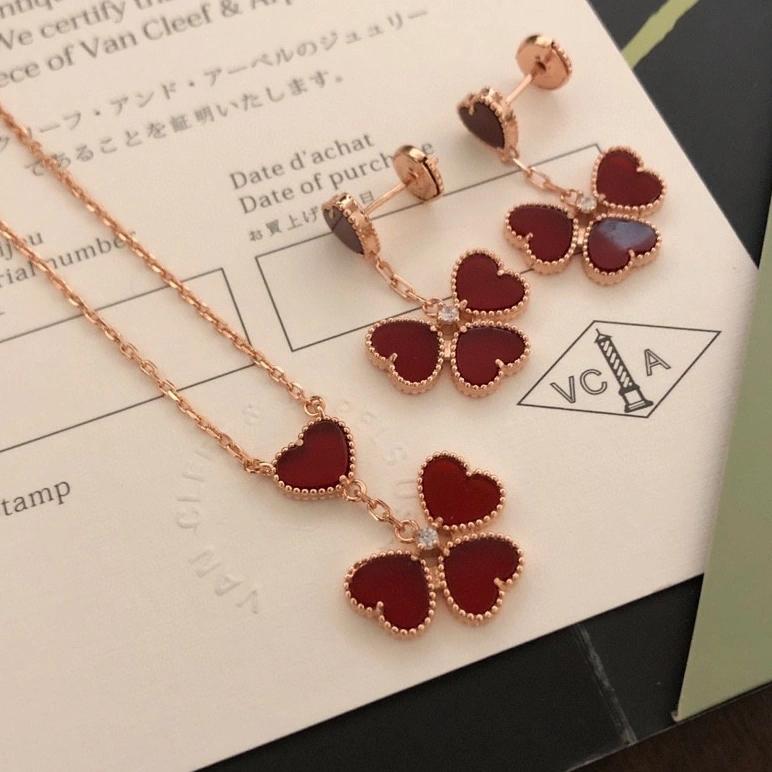 Van Cleef & Arpels Jewelry Set For Women WellDesigned 3089