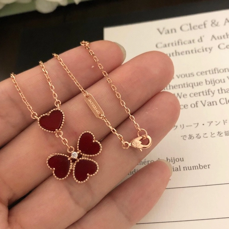 Van Cleef & Arpels Jewelry Set For Women WellDesigned 3089
