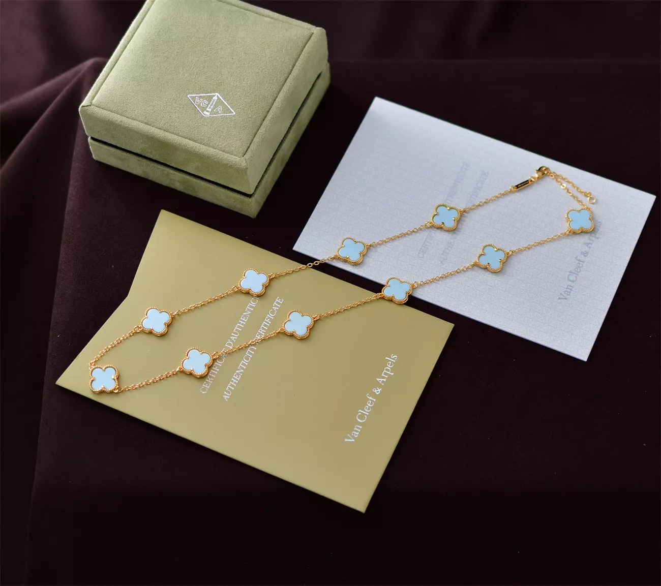 Van Cleef & Arpels Necklaces For Women EasyMatch 8500