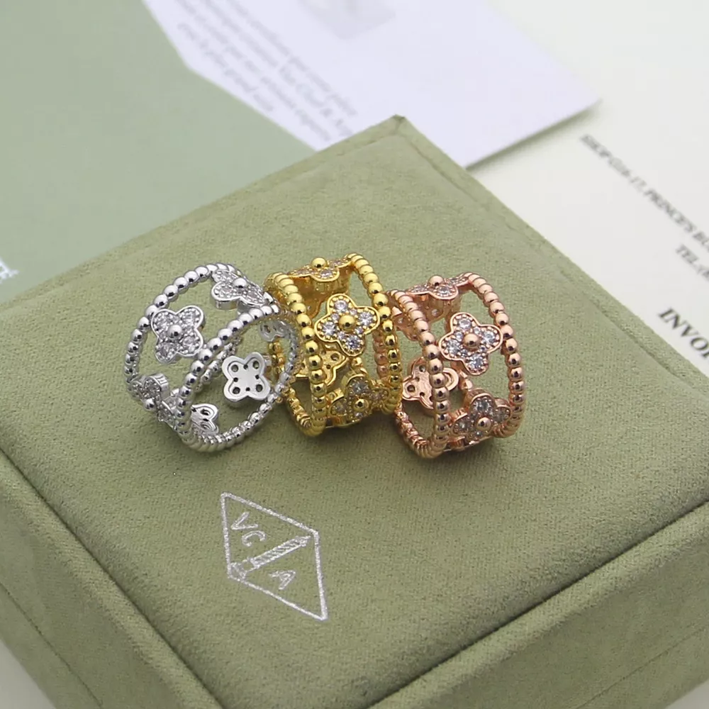 Van Cleef & Arpels Rings For Women DailyWear 305