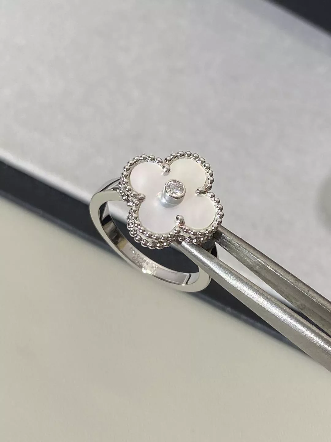 Van Cleef & Arpels Rings For Women GoodFit 8833