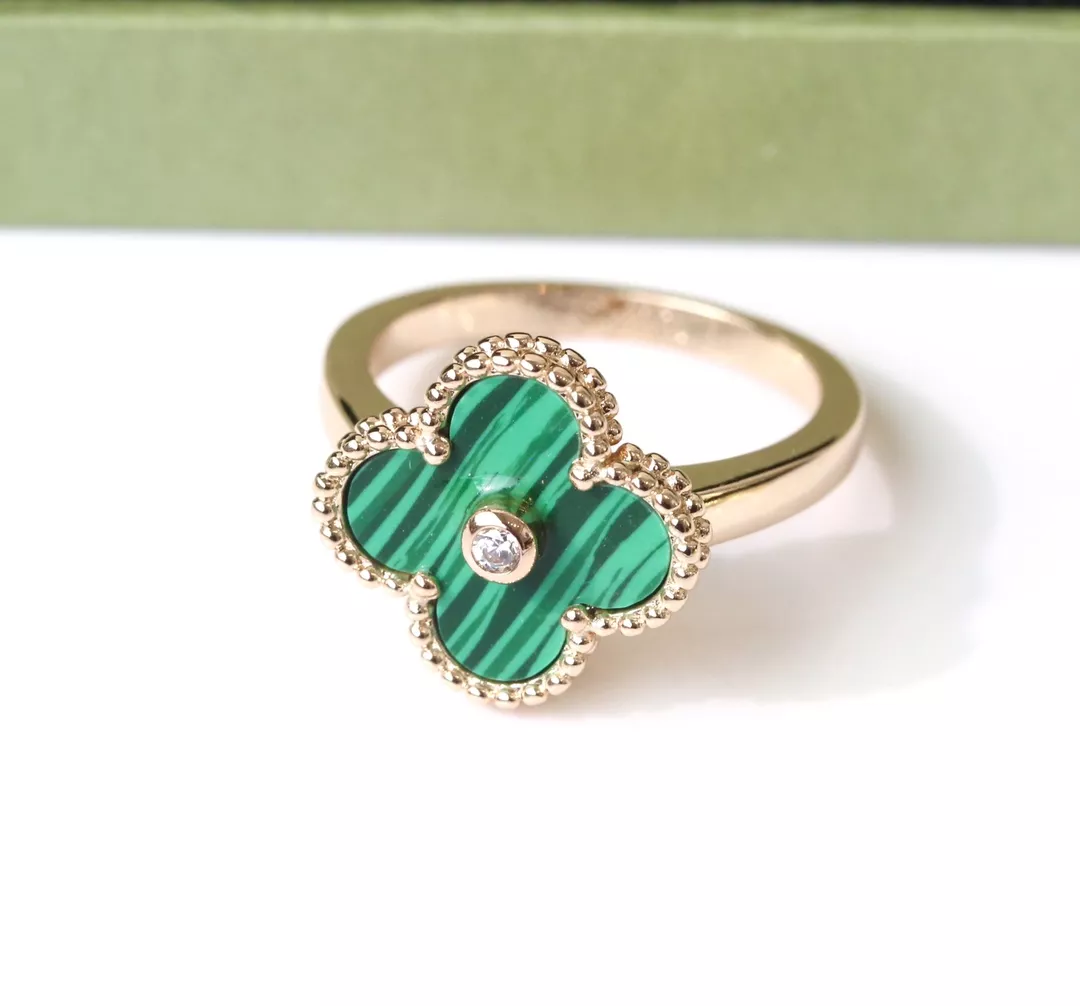 Van Cleef & Arpels Rings For Women NewStyle 9928