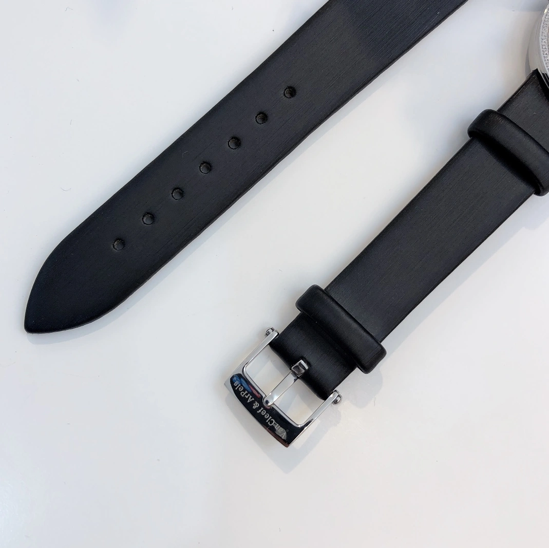 Van Cleef &Arpels AAA Quality Watches Refined 7569