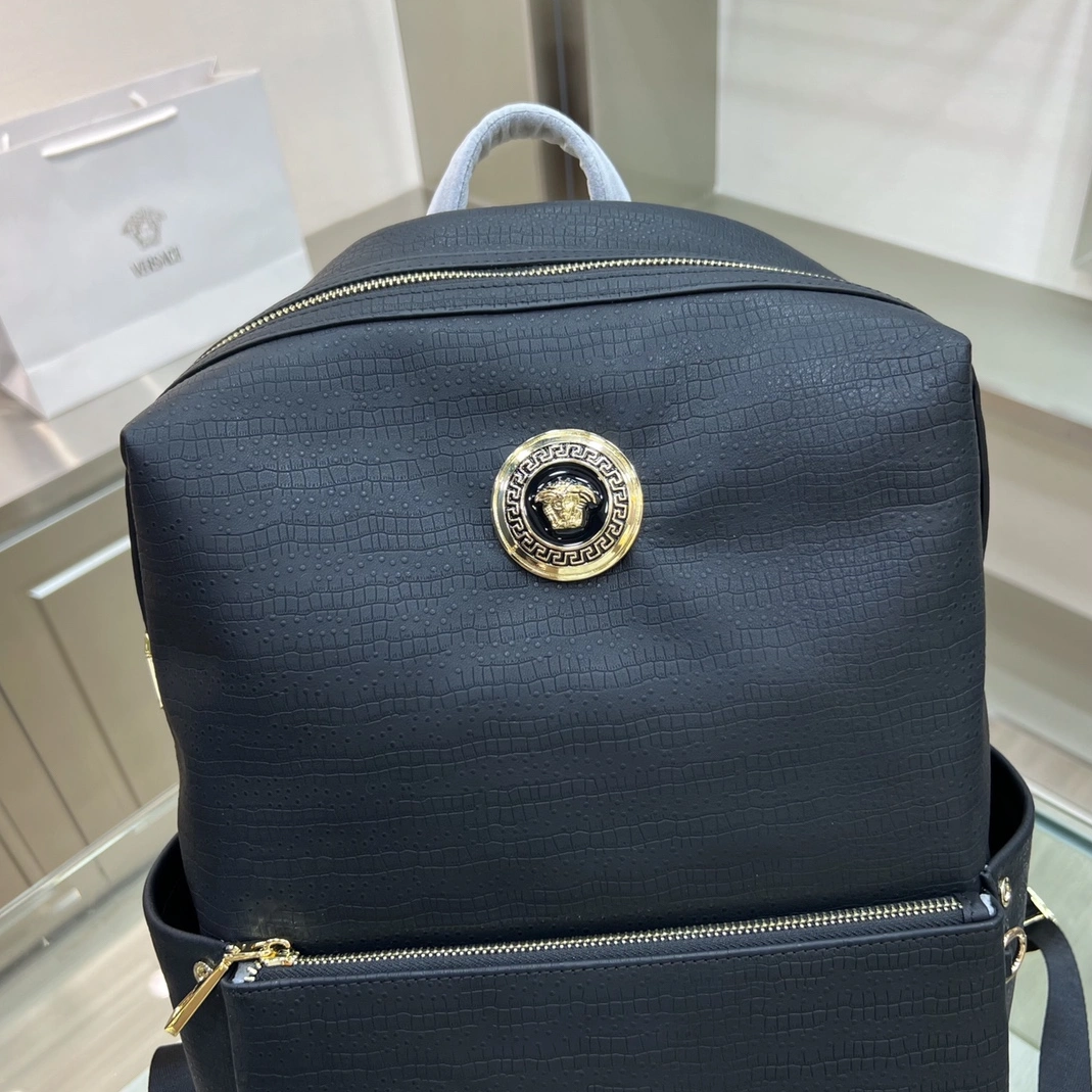 Versace AAA Man Backpacks Minimalist 4556