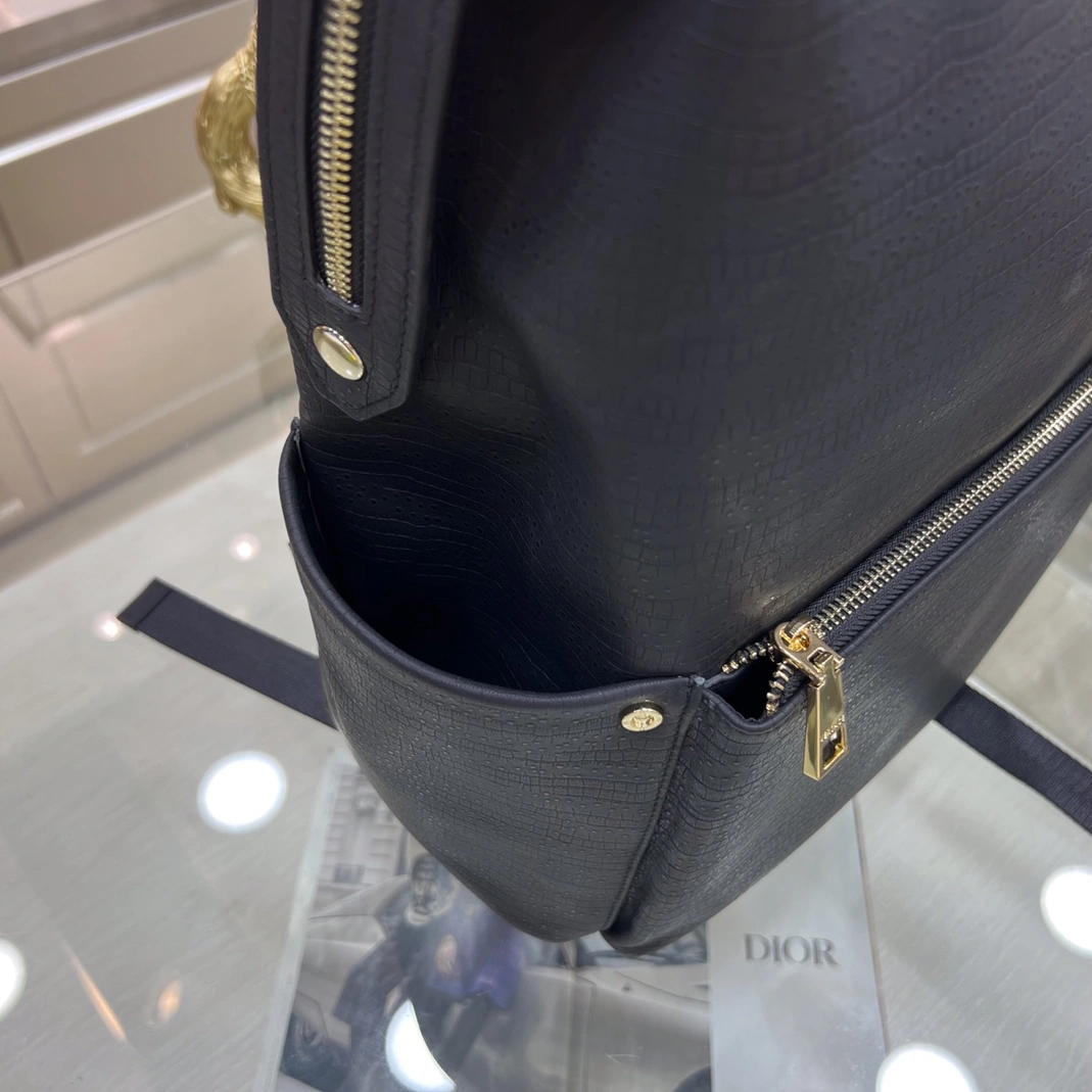 Versace AAA Man Backpacks Minimalist 4556