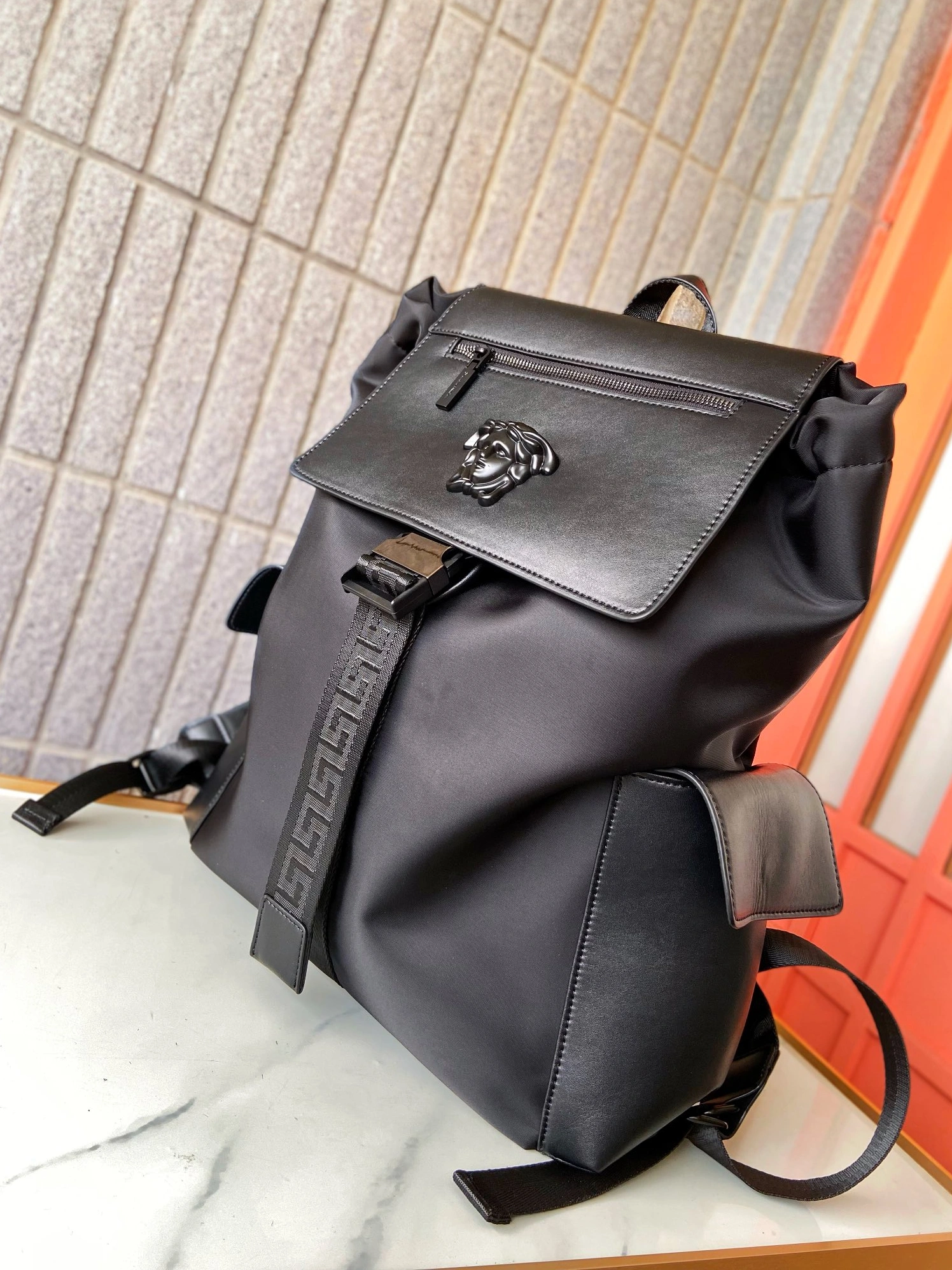 Versace AAA Man Backpacks ModernLook 7567