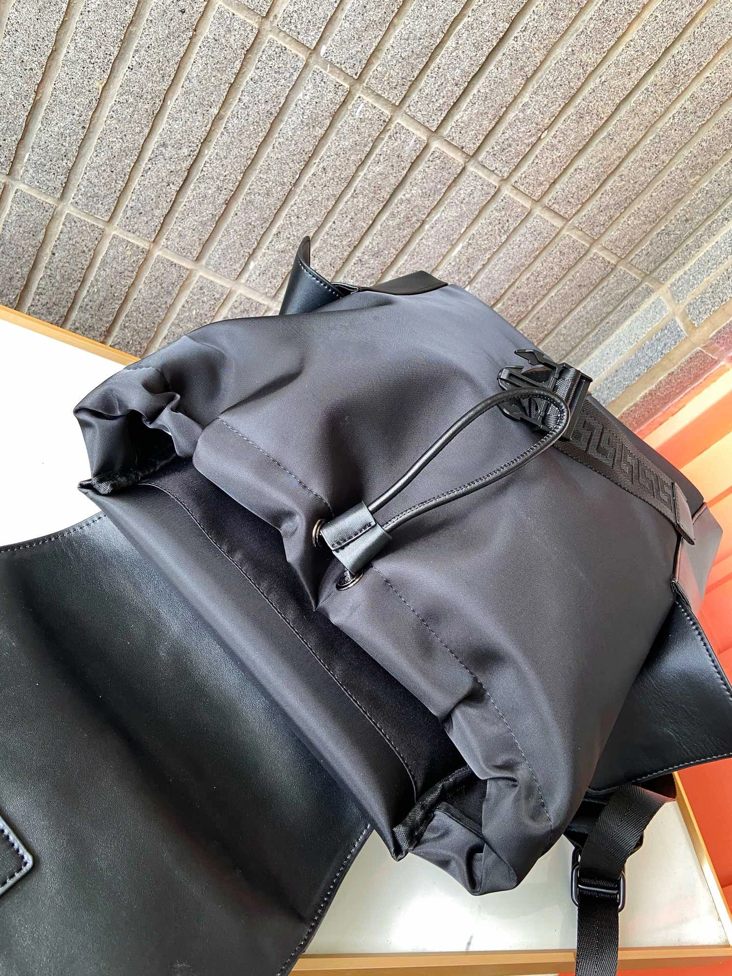 Versace AAA Man Backpacks ModernLook 7567