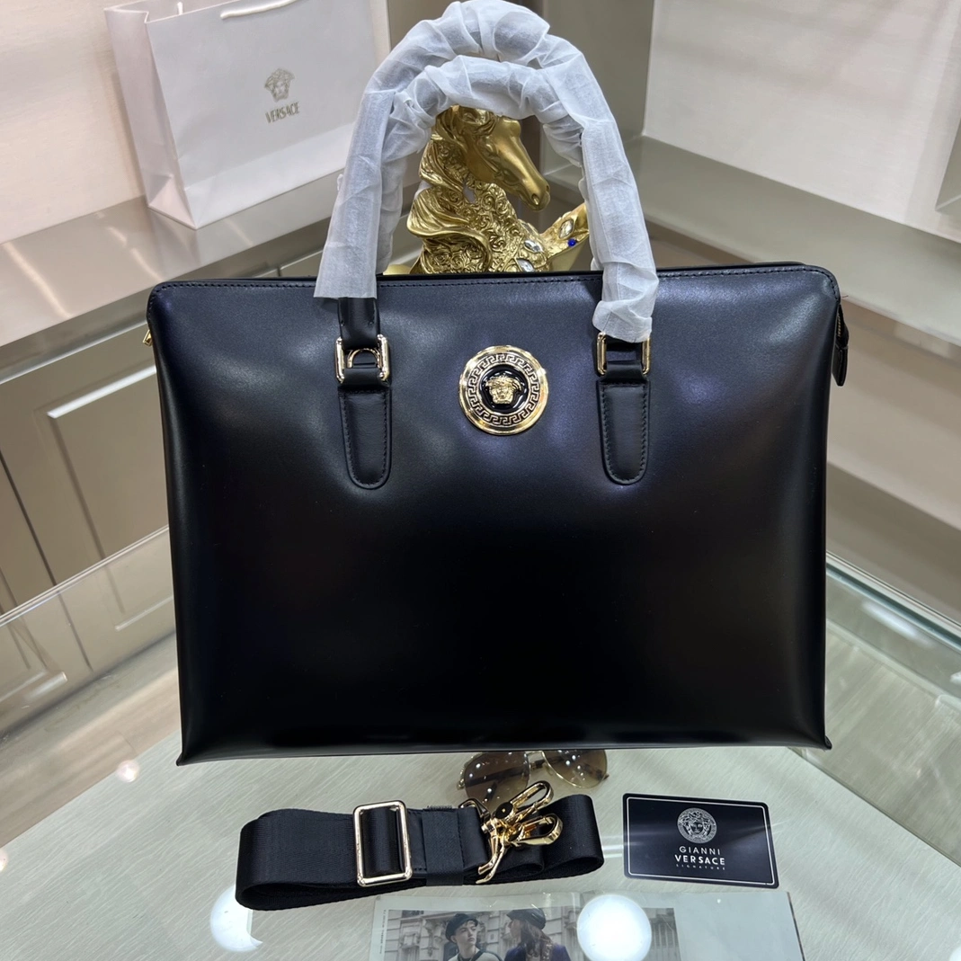 Versace AAA Man Handbags Cozy 2990