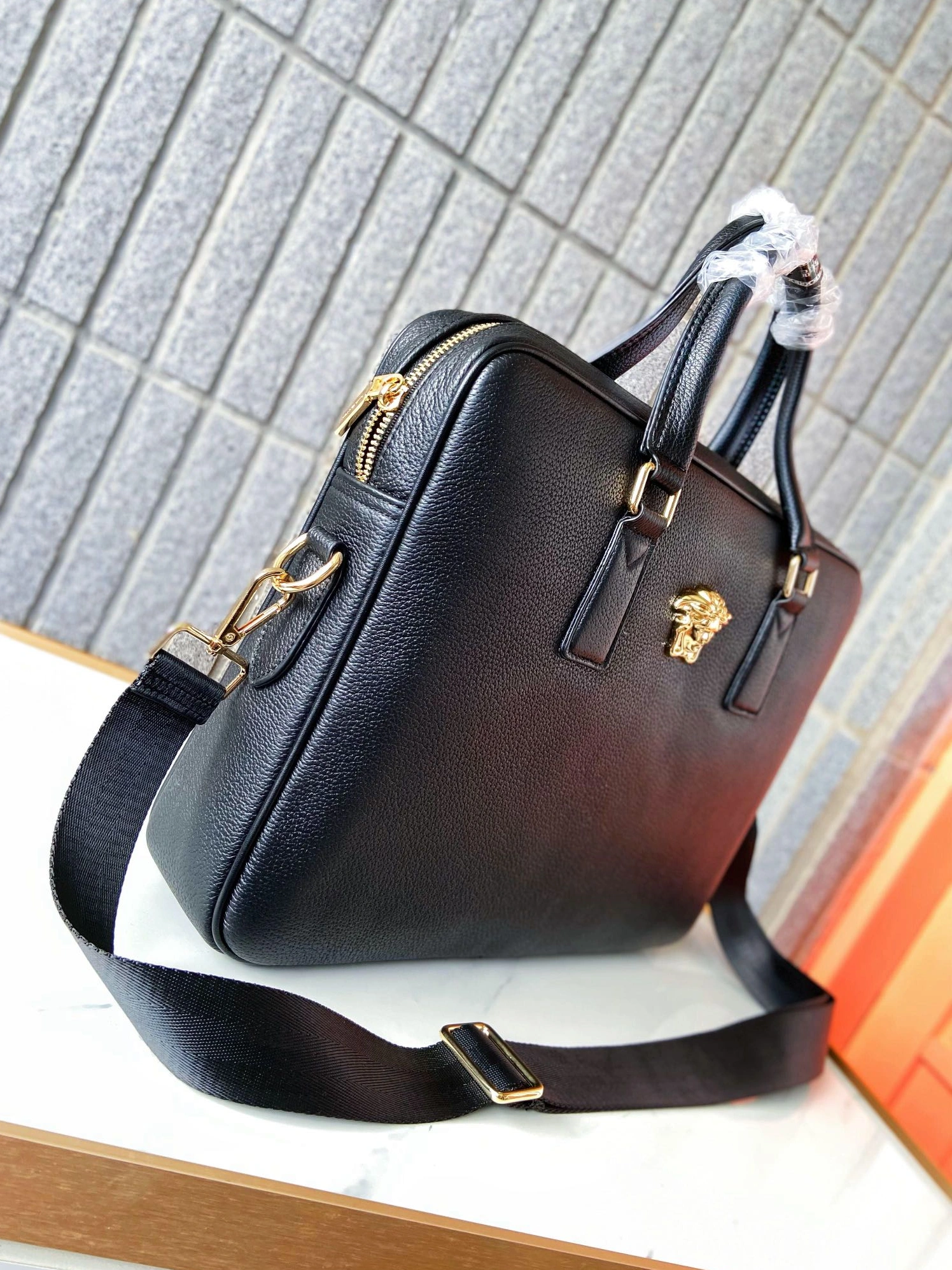 Versace AAA Man Handbags Durable 3177