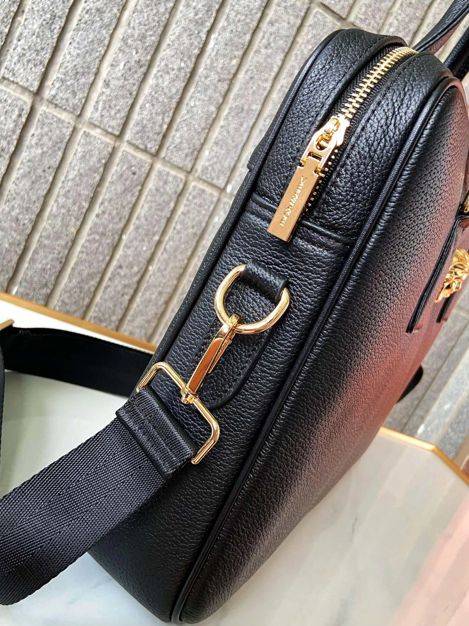 Versace AAA Man Handbags Durable 3177